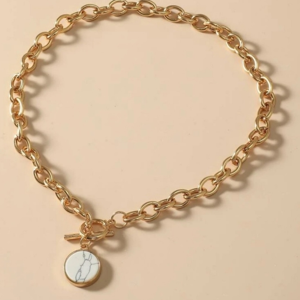 Any2/$20💥 Gold Chunky Chain with white marbled Pendant Necklace - Picture 5 of 9